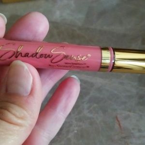 Senegence #lipsense and matching shadow sense